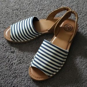 SO Slingback Sandals Blue/White 6.5